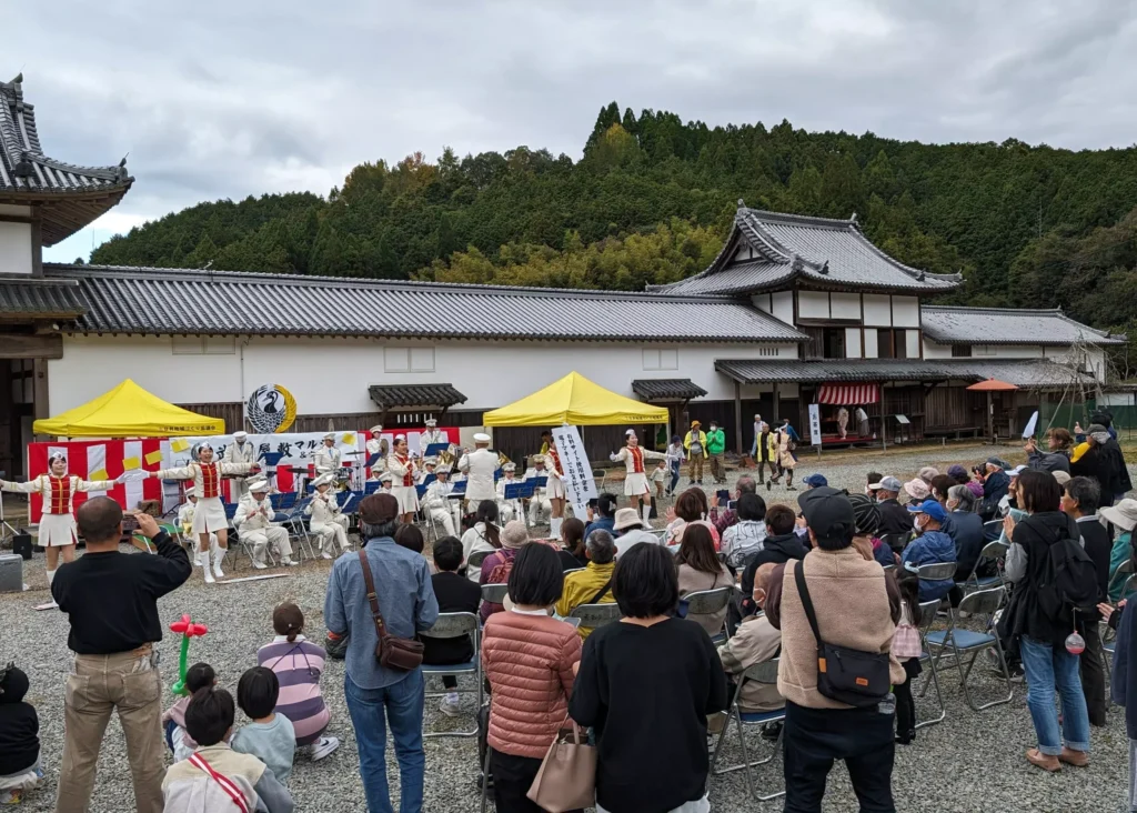 武家屋敷マルシェ｜佐用町 三日月
